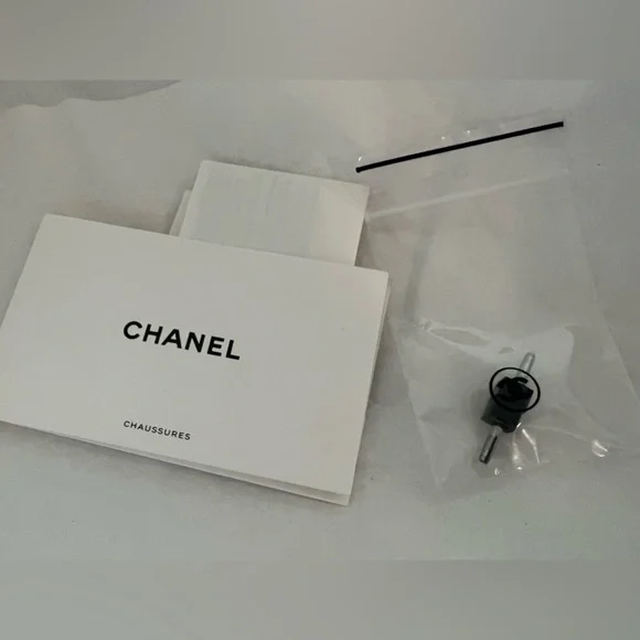 CHANEL Short Boot 19C Stretch Lambskin Leather Peep Toe Gold Cc Logo Ball Sz 40 - Picture 8 of 8